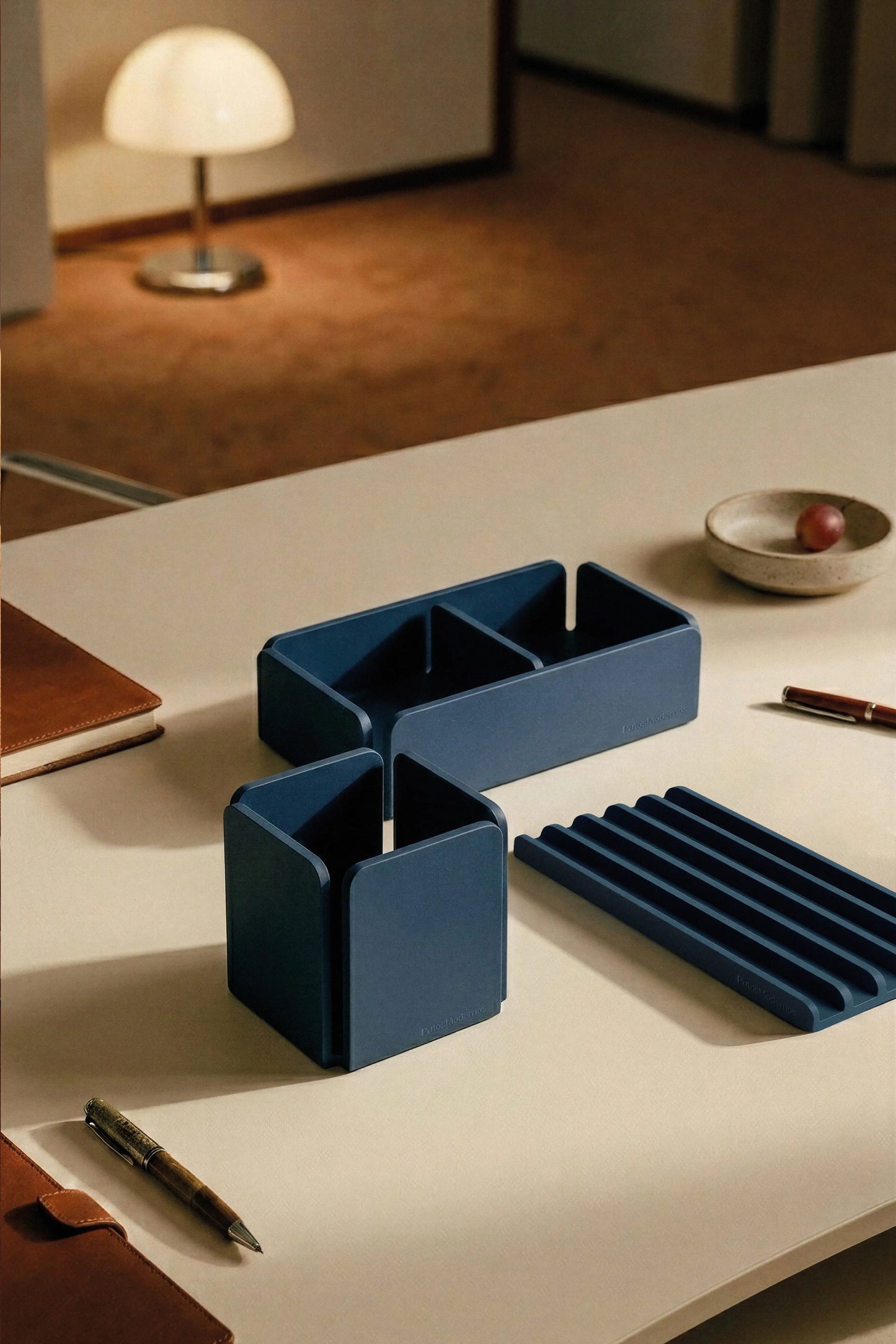 Organizador de Cables – Bandeja - Azul marino