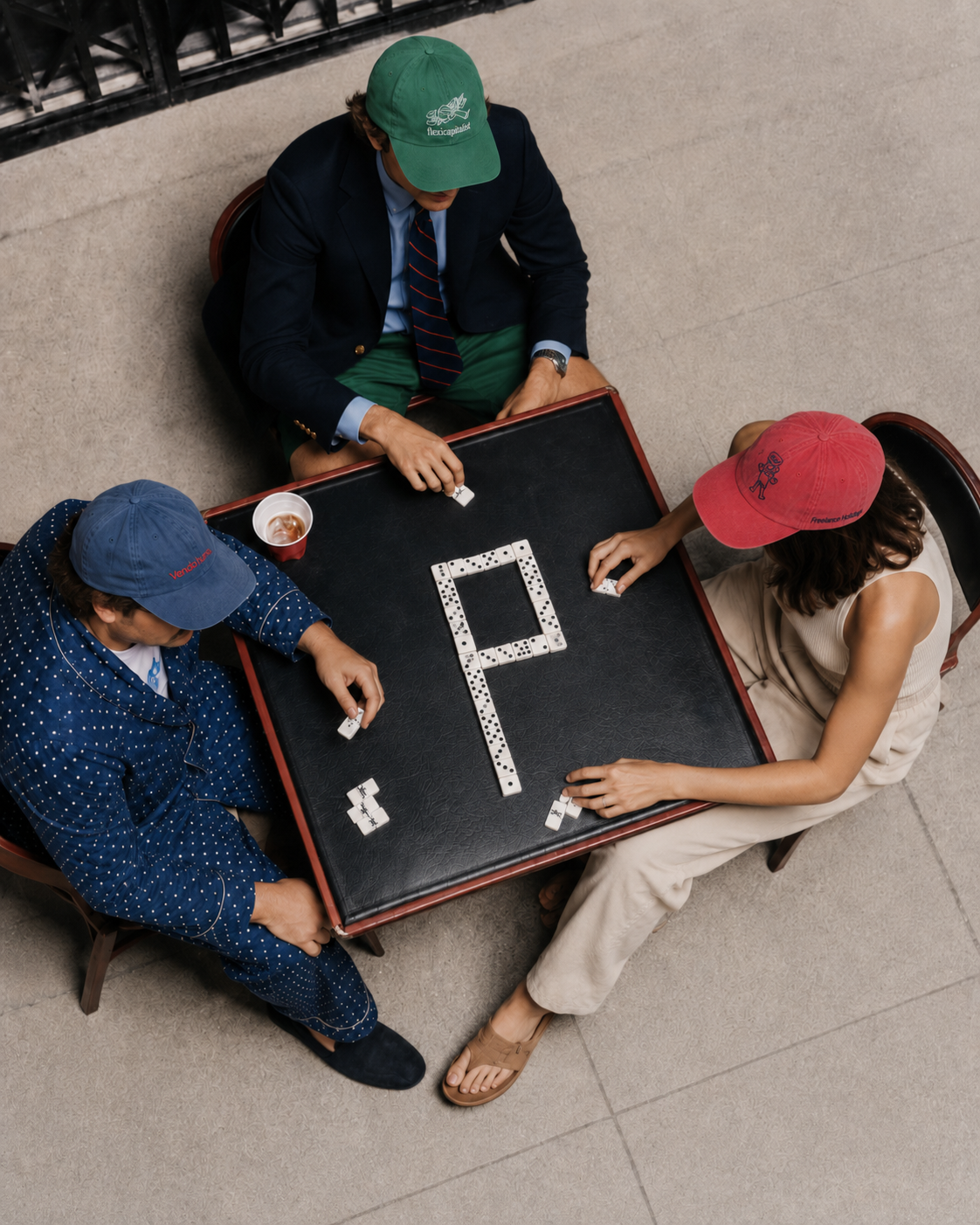 Gorra Freelance Holidays – Permanencia obligatoria
